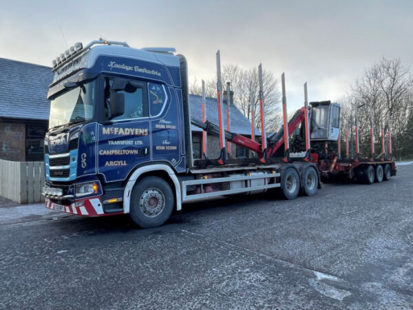 Mc Fadyens Scania  85392