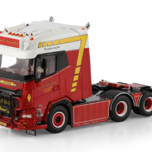 Jan C. Swijnenburg; DAF XG+ 6X2 TAG AXLE 01-5066